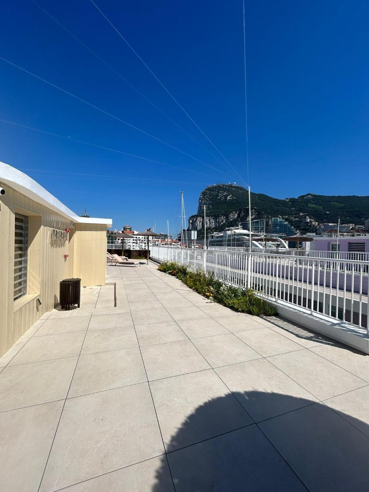 Marina Club Luxury Private Studio With Pool And Incredible Views Γιβραλτάρ Εξωτερικό φωτογραφία