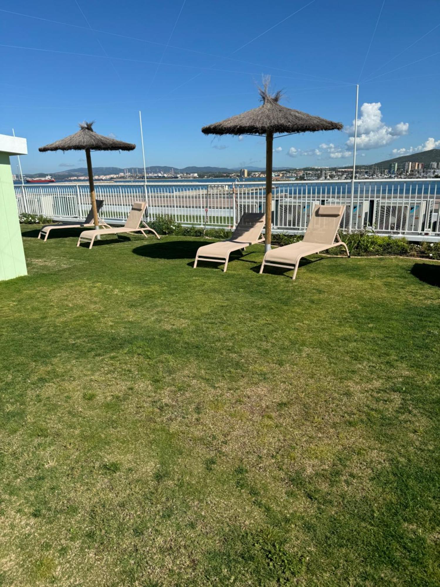 Marina Club Luxury Private Studio With Pool And Incredible Views Γιβραλτάρ Εξωτερικό φωτογραφία